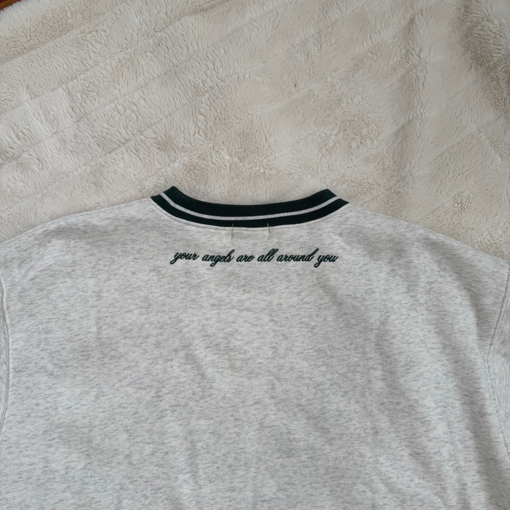 444 Fleece Crewneck Sweatshirt
THE MAYFAIR GROUP - Picture 3 of 4